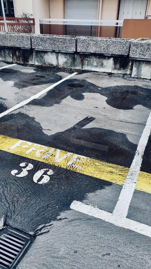Appartamento Le Continental Beau T2 Plein Centre + Parking Annecy Esterno foto